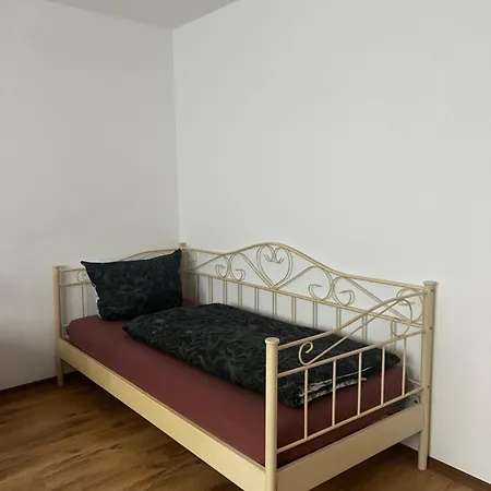 F&m In Apartment Olpe